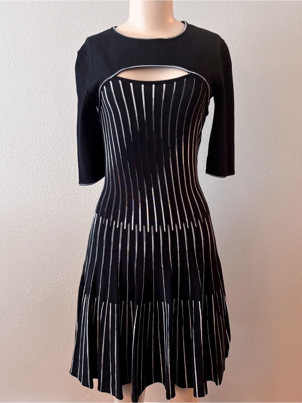 Missoni Knit Cutout Pleated 3/4 Sleeve Fit Flare Dress Black White Sz 42 or 6